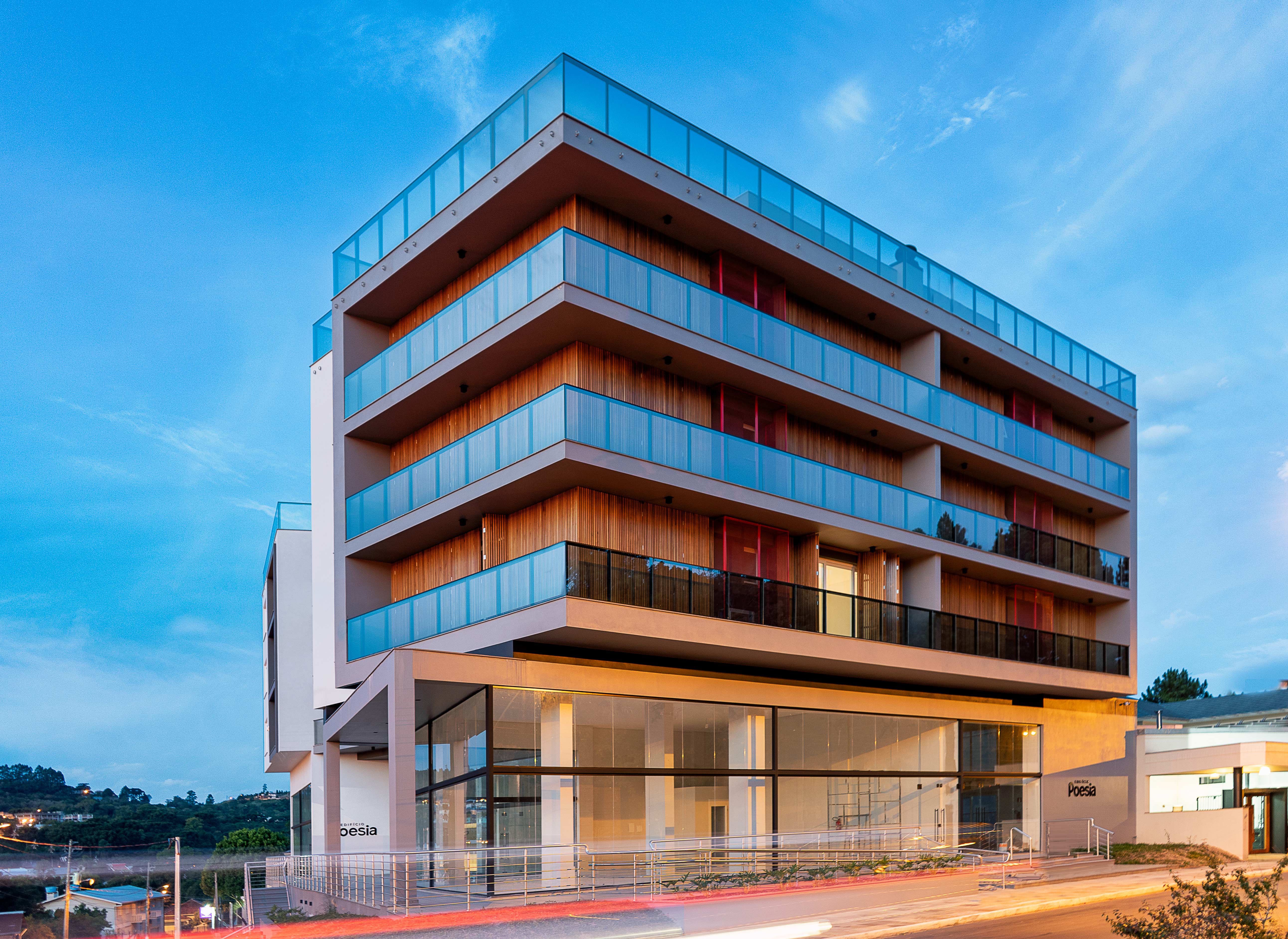 EDIFICIO POESIA